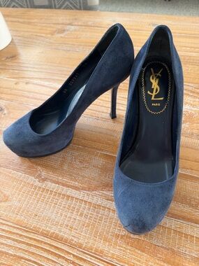 YSL Yves Saint Laurent Navy Suede Platform Pumps | Size 36
